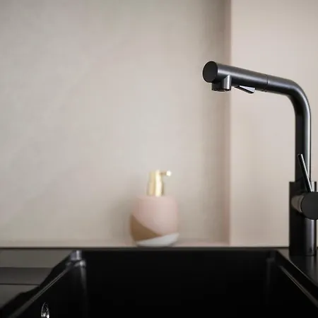 Easy Rent- Wieniawska 112 Free Parking, Centrum Apartment *